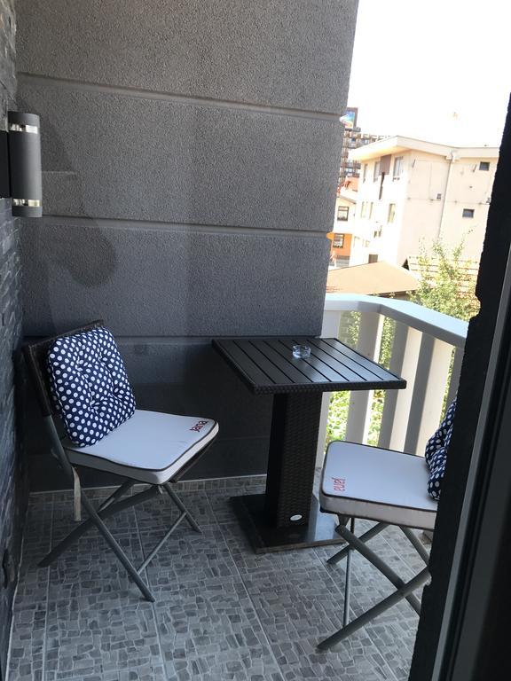 Apartment Ajla トゥズラ エクステリア 写真