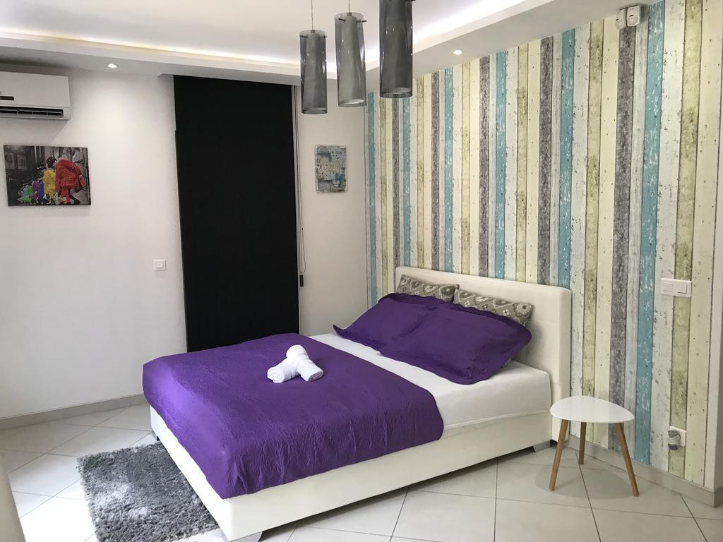 Apartment Ajla トゥズラ エクステリア 写真