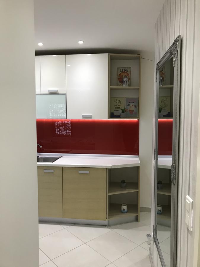 Apartment Ajla トゥズラ エクステリア 写真